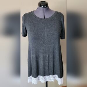 Zenana Outfitters Gray Relaxed Short Sleeve T-Shirt